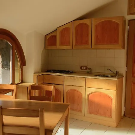 Warmth Apartmán Armeno